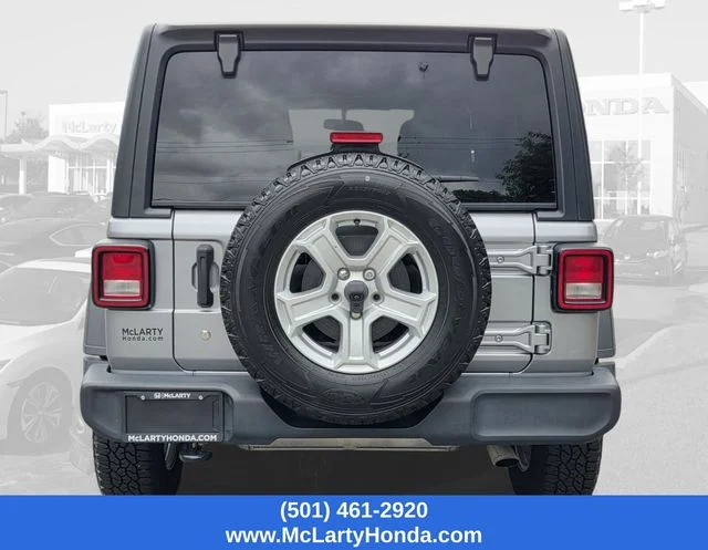 Used 2018 Billet Silver Metallic Jeep Unlimited Sport S image 6