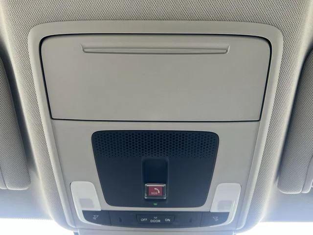 Used 2023  Honda LX image 28