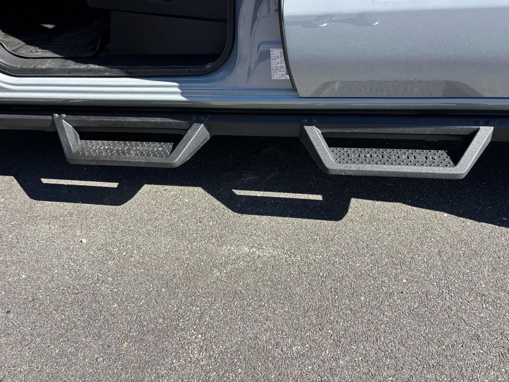 Used 2024 Gray Nissan PRO-4X image 31
