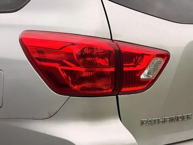 Used 2019 Silver Nissan SV image 9
