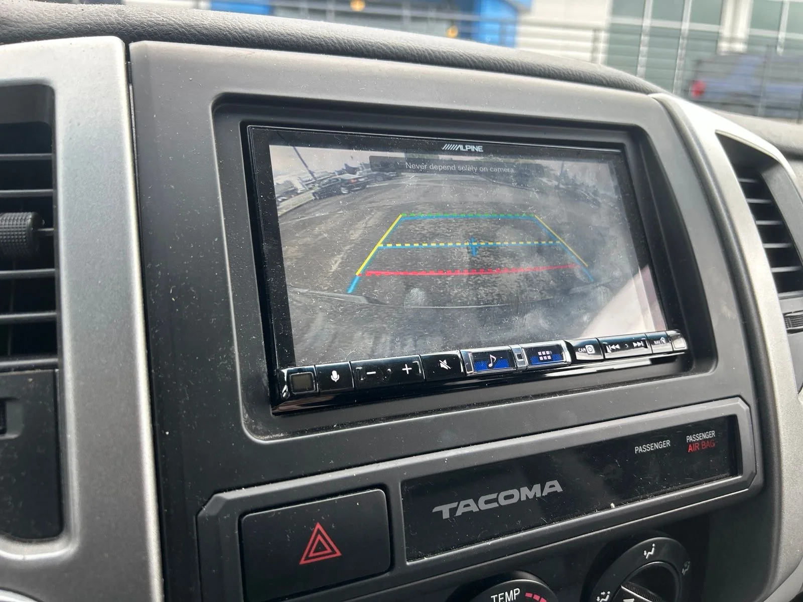 Used 2015 Magnetic Gray Metallic Toyota Base V6 image 12