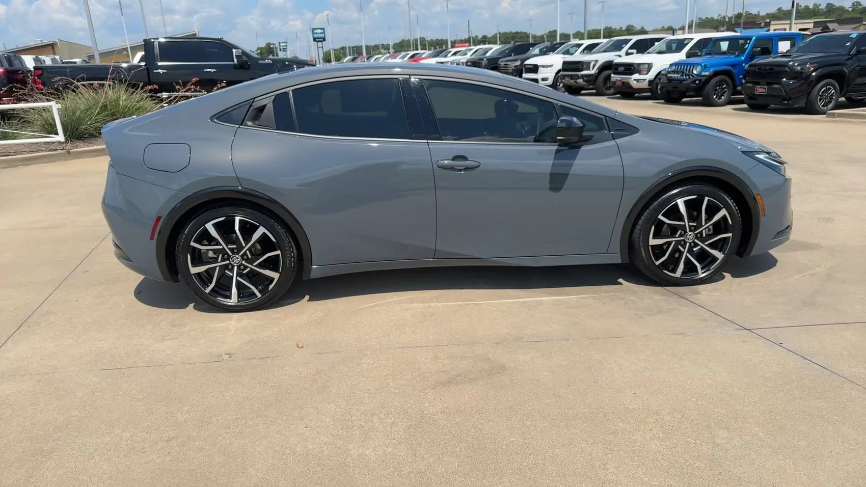 Used 2026 Gray Toyota XSE image 9