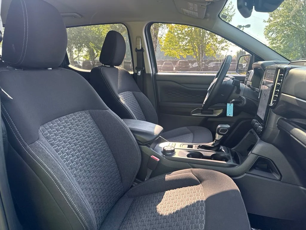 Used 2024 Azure Gray Metallic Ford XLT image 21