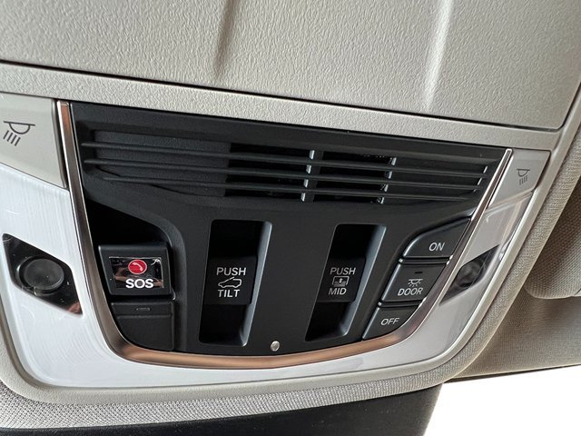 New 2026 Liquid Carbon Metallic Acura w/Technology Package image 20