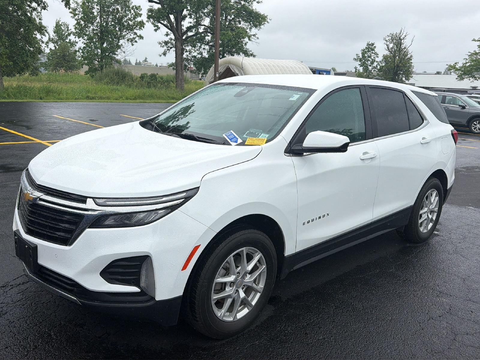 Used 2023 Summit White Chevrolet LT image 2