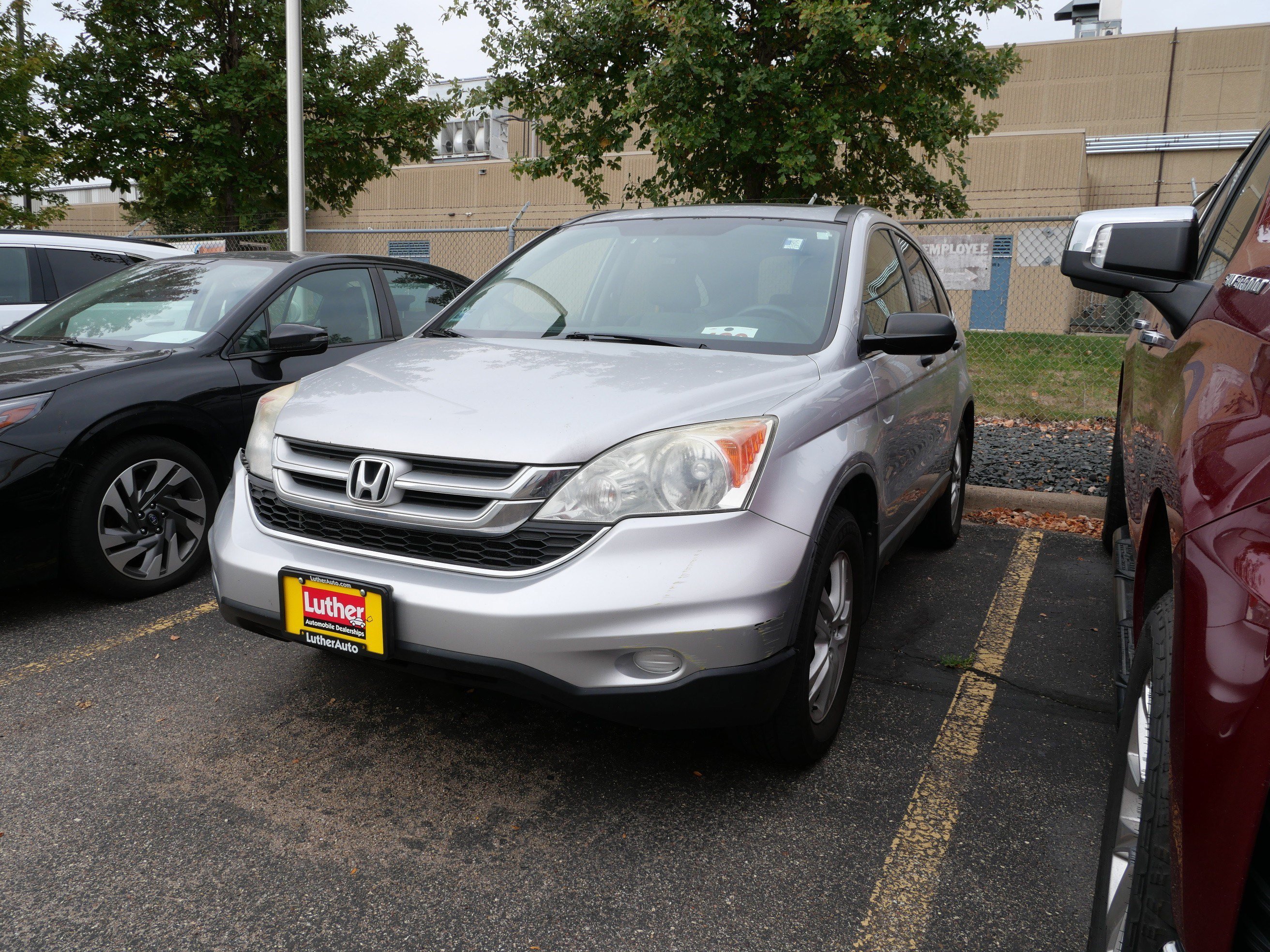Used 2011 Honda CR-V EX with VIN 5J6RE4H56BL043303 for sale in Saint Paul, MN