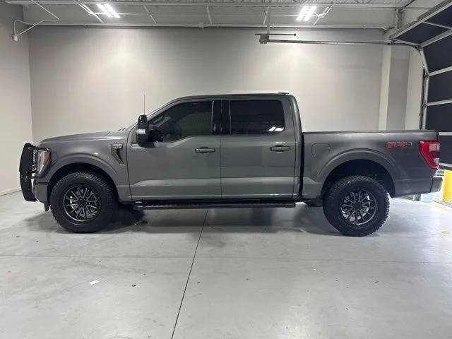 Used 2023 Gray Ford Lariat image 11