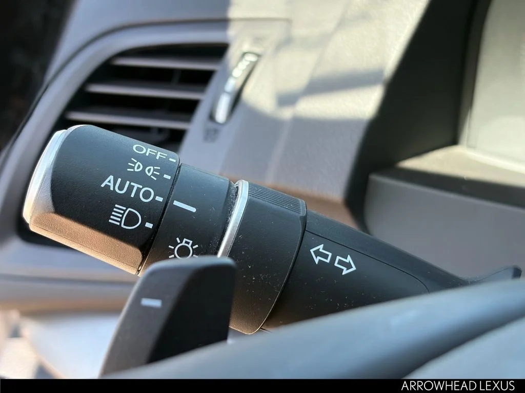 Used 2017 Gray Acura AcuraWatch Plus Package image 17