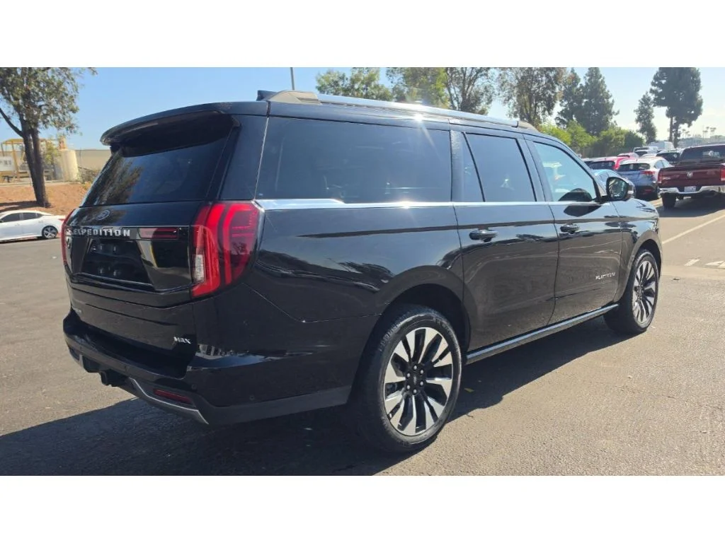 Used 2025 Agate Black Metallic Ford Platinum image 3