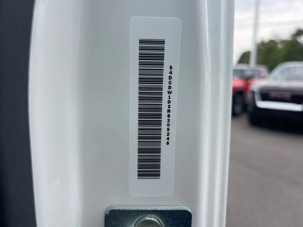 Used 2024 Arc White Chevrolet 1WT image 24