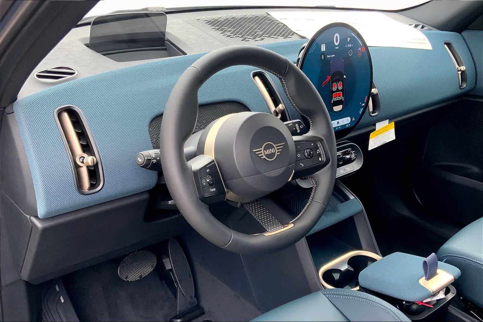 New 2026 Slate Blue Metallic MINI Signature Plus image 8