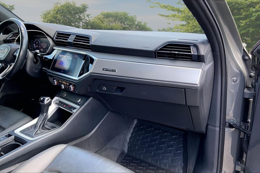 Used 2021 Gray Audi Premium image 26