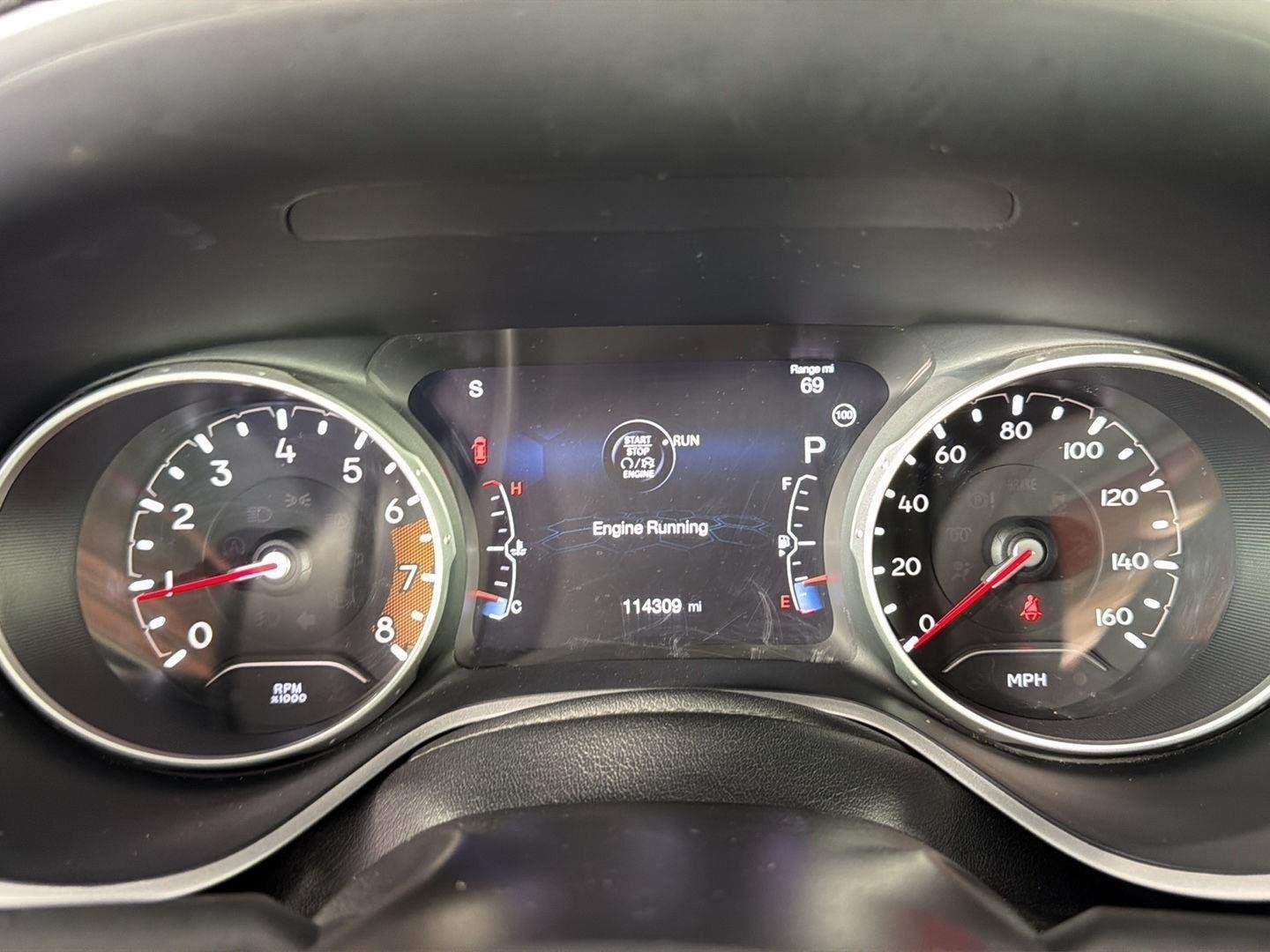 Used 2019 Granite Crystal Metallic Clearcoat Jeep Limited image 42