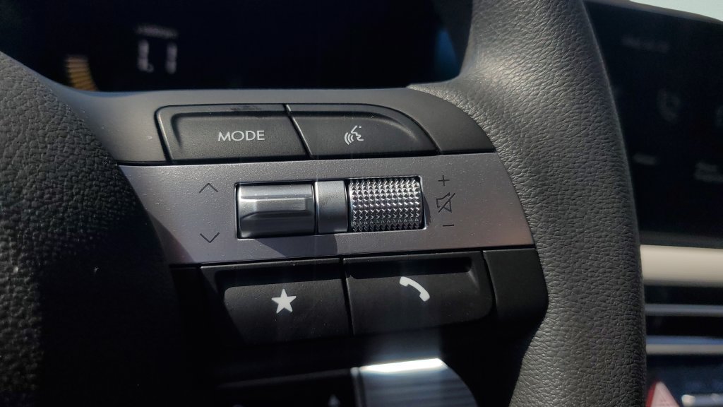 2026 Hyundai Tucson Blue SE - Photo 22