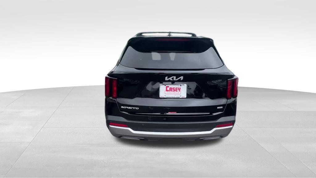 New 2025 Ebony Black Kia S image 5