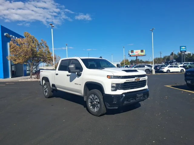 2024 Chevrolet Silverado 2500HD Custom