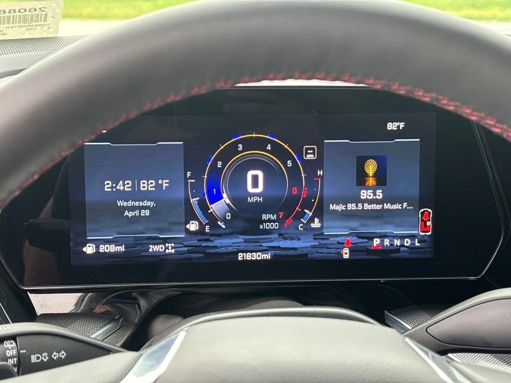 Used 2025 Red Chevrolet RST image 16