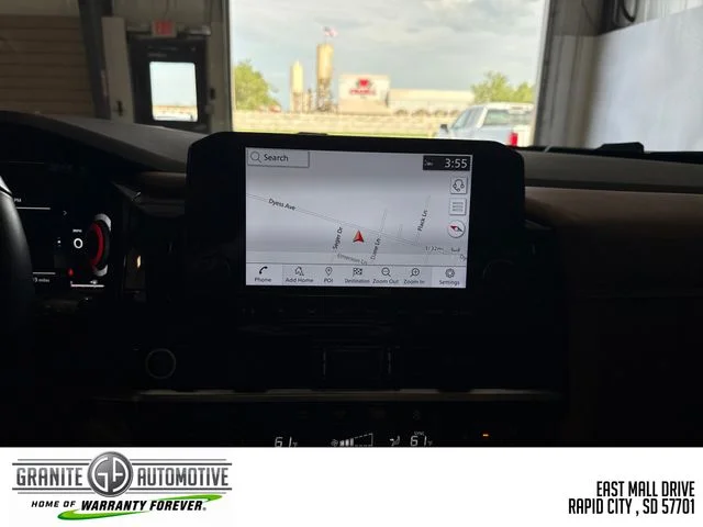 Used 2023 Beige Nissan Platinum image 19