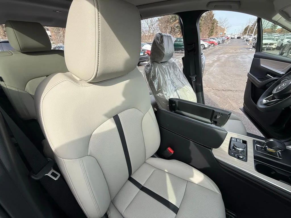 2026 Mazda CX-90 Premium Package - Photo 27
