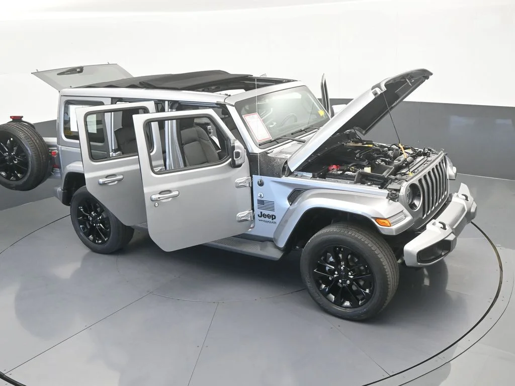 Used 2021 Billet Silver Metallic Clearcoat Jeep Unlimited Sahara High Altitude image 71