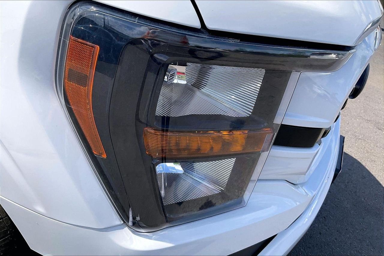 Used 2023 OXFORD WHITE Ford XL image 33