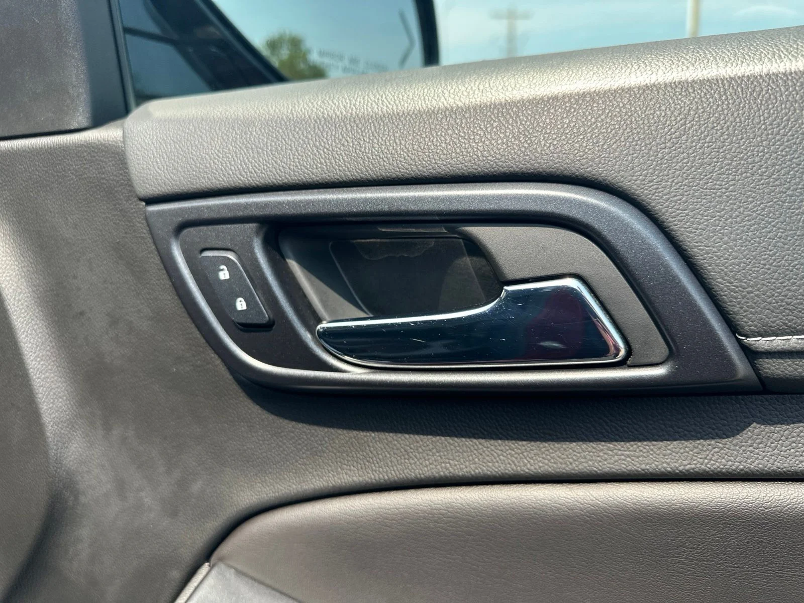 Used 2018 Red GMC SLT image 45
