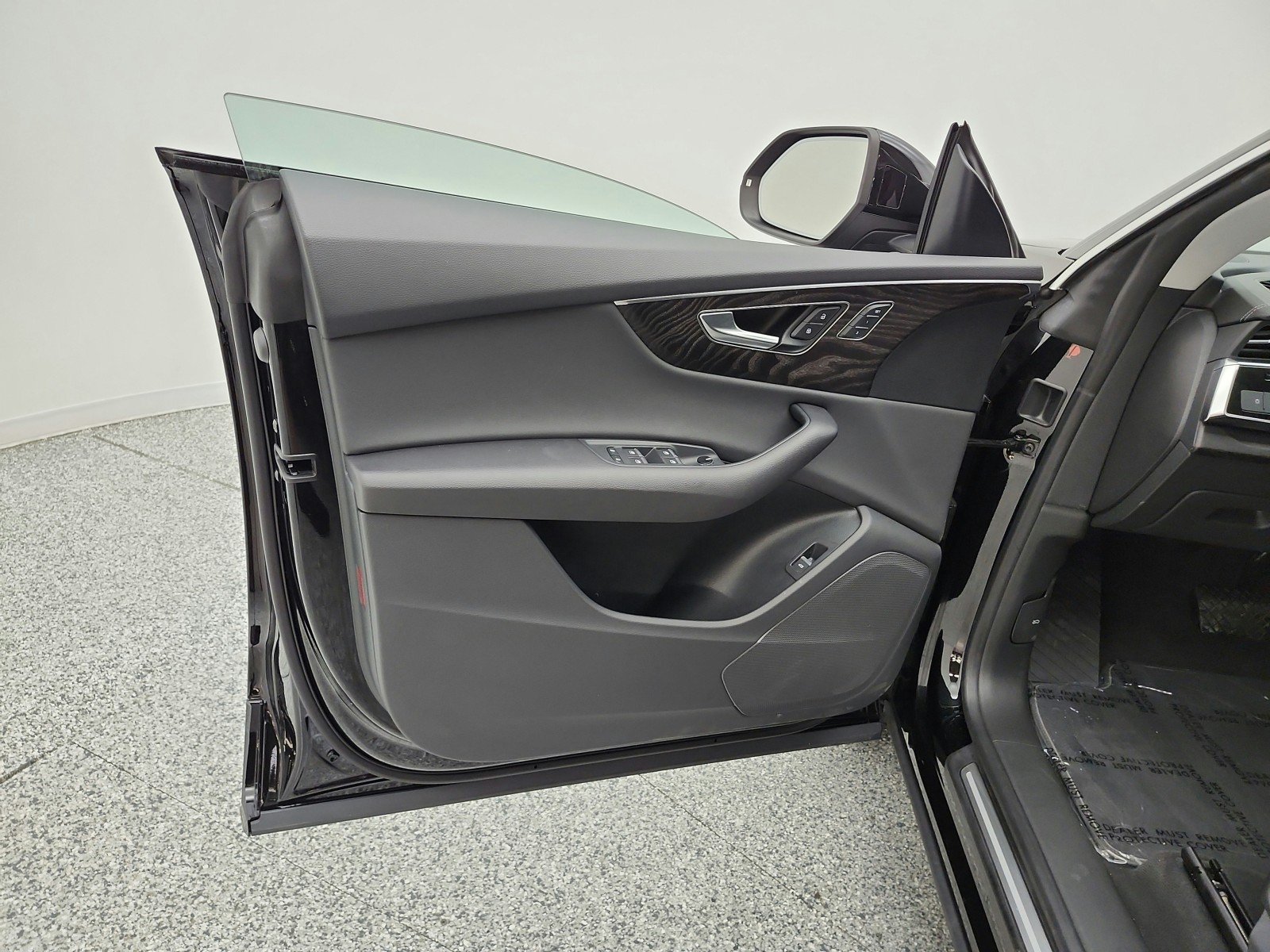 Used 2023 Mythos Black Metallic Audi Premium image 15