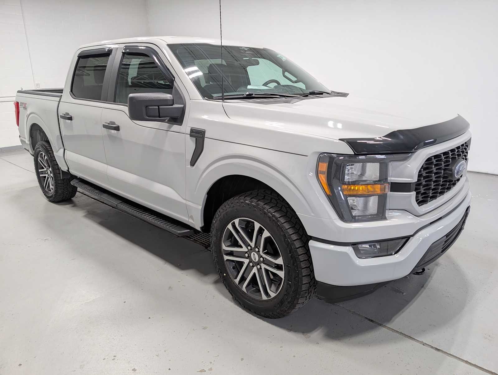 Certified Used 2023 Avalanche Gray Ford XL image 6
