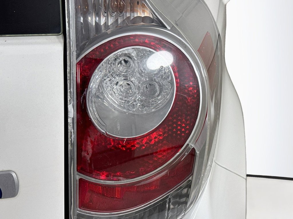Used 2013 Super White Toyota Two image 29