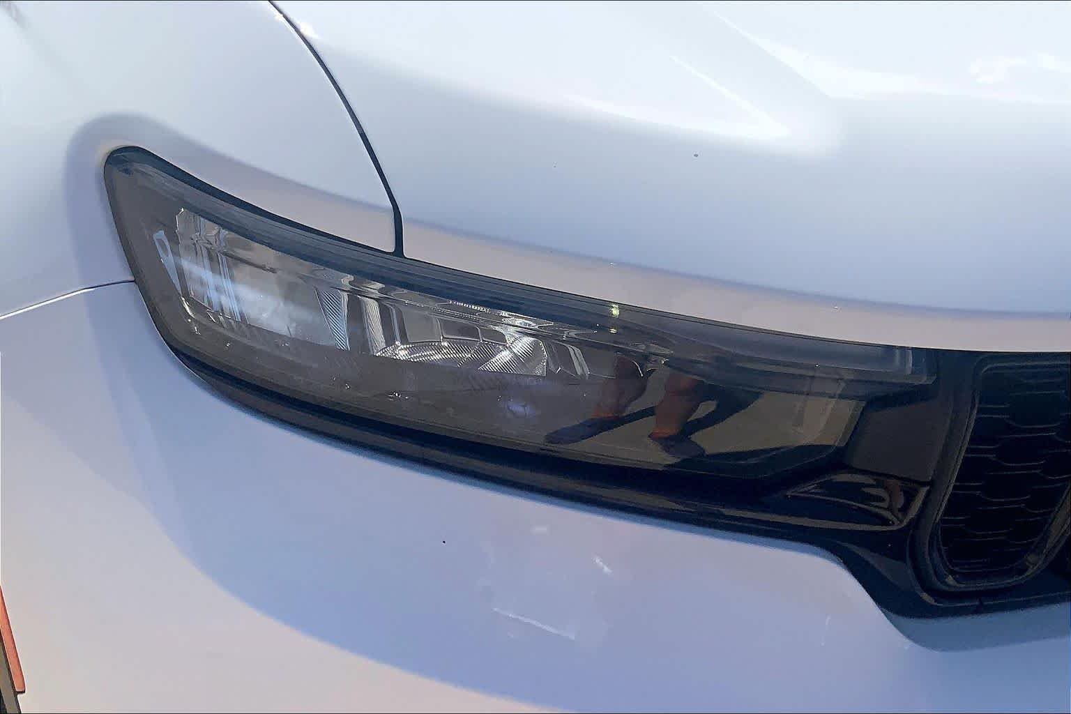 Used 2023 Bright White Clearcoat Jeep Altitude image 26