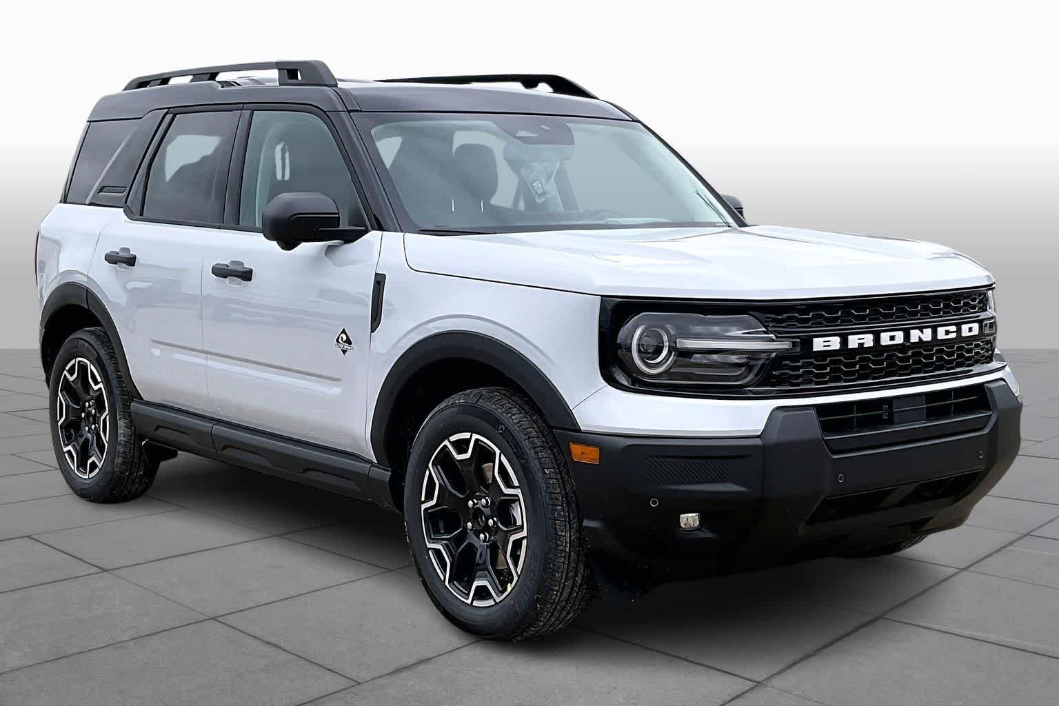 New 2026 Space White Metallic Ford Outer Banks® image 2