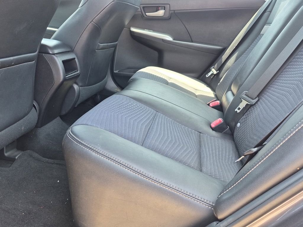 Used 2014 Magnetic Gray Metallic Toyota SE image 16