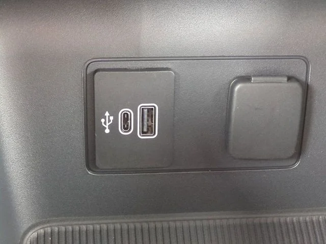 New 2026 Carbonized Gray Metallic Ford Active image 22