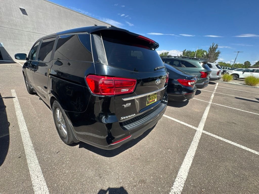 Used 2021 Black Kia LX image 9