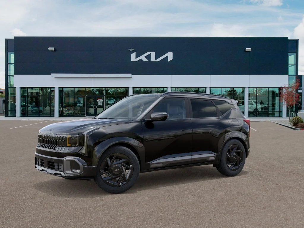 New 2027 Black Kia X-Line SX image 3