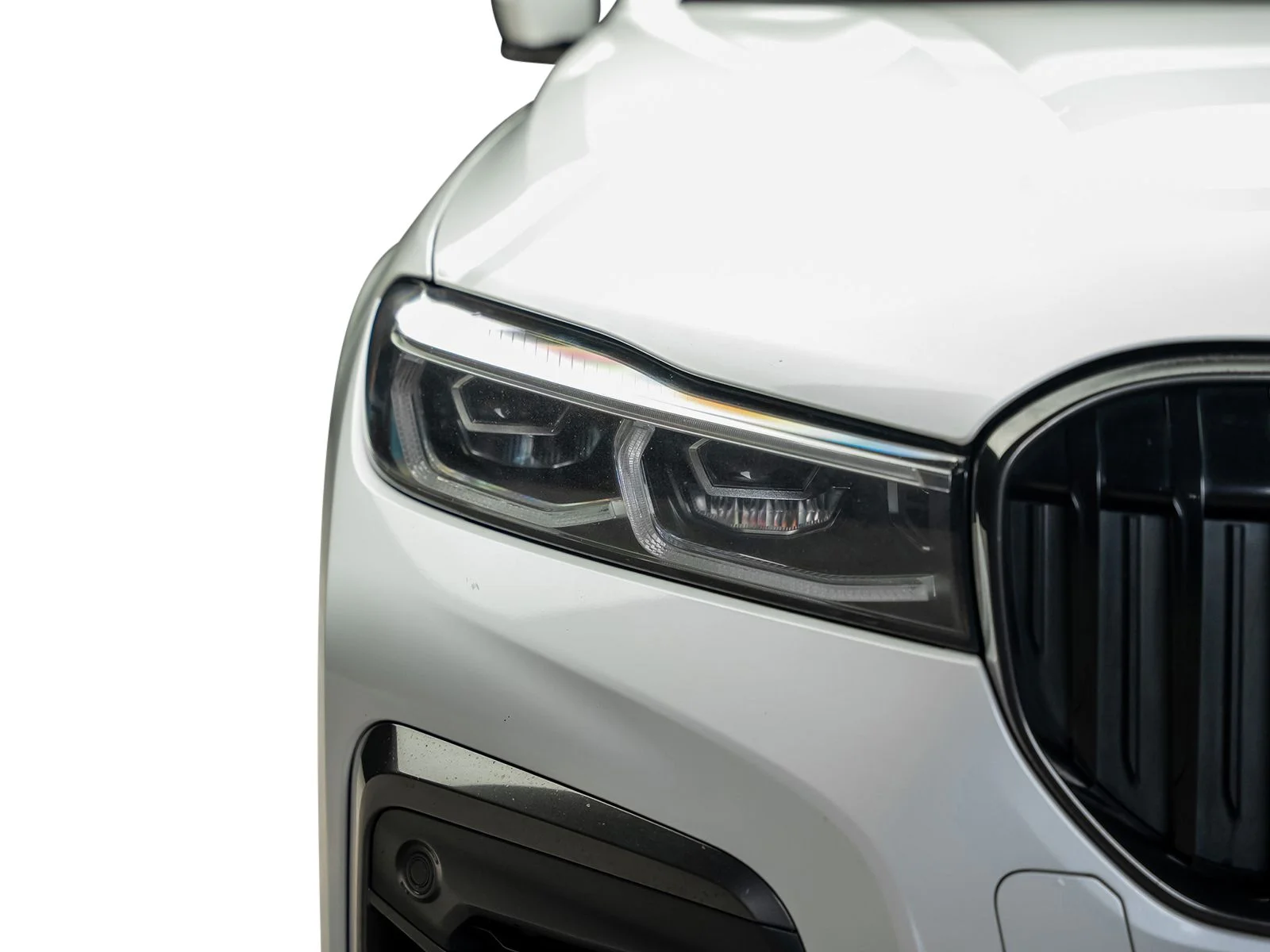 Used 2021 White BMW 750i xDrive image 8