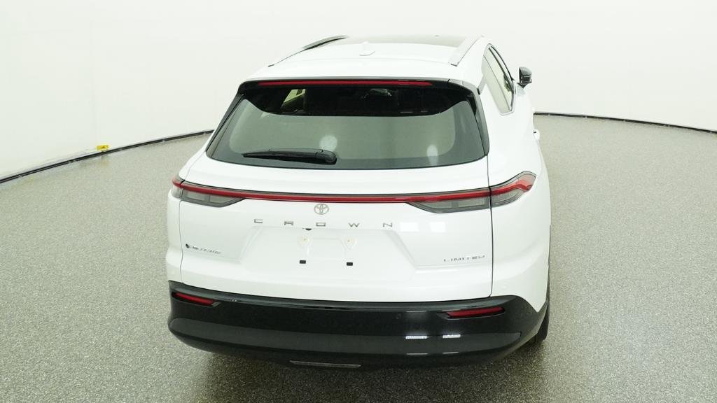 New 2026 Oxygen White Toyota Limited image 28
