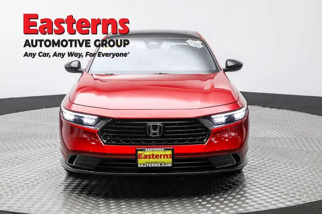 Used 2023 Red Honda Sport-L image 2