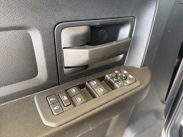 2025 RAM 2500 Tradesman - Photo 17