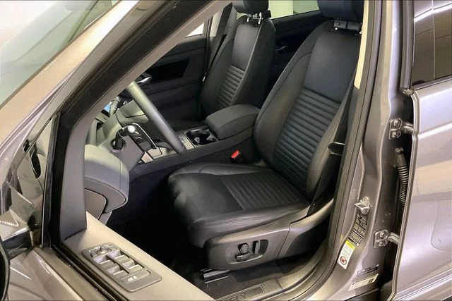 Used 2025 Gray Land Rover S image 13