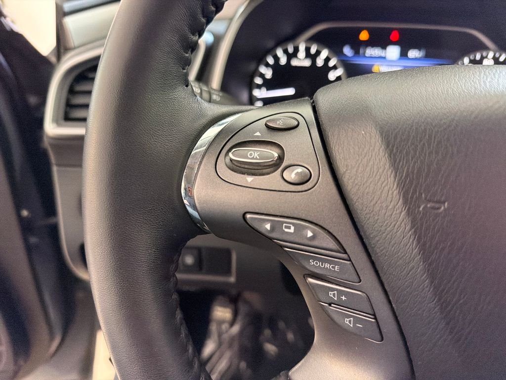 Certified Used 2022 Gray Nissan SL image 26