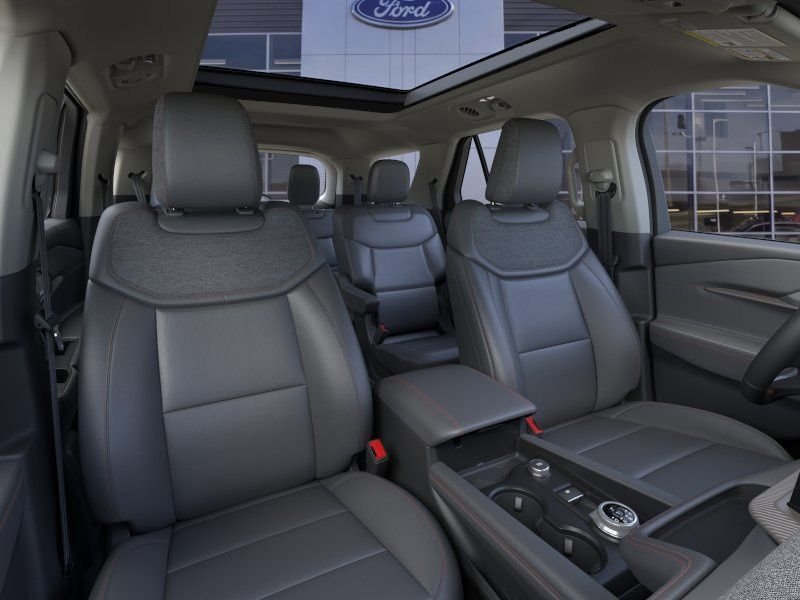 2026 Ford Explorer Active - Photo 11