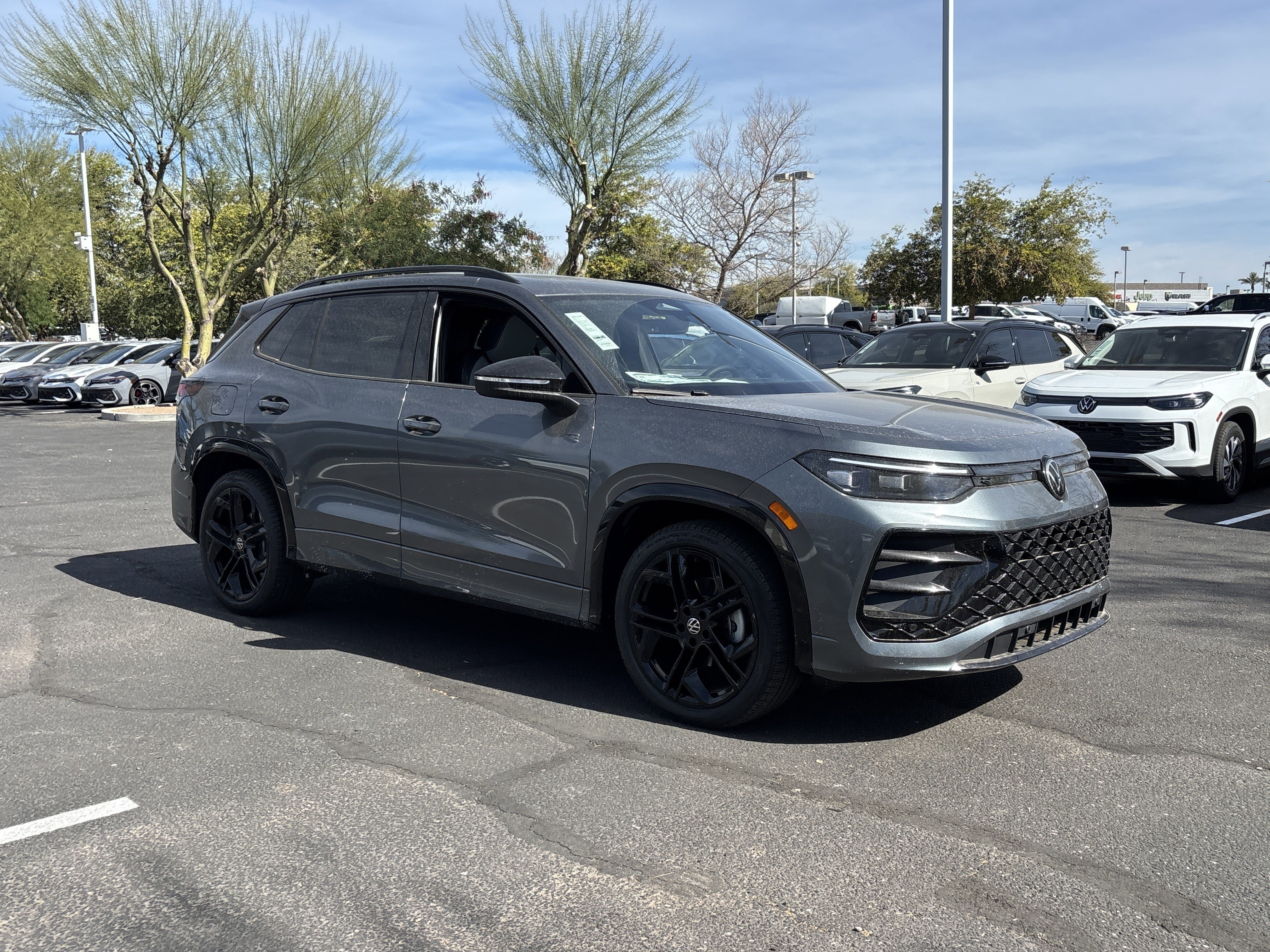 New 2026 Platinum Gray Metallic Volkswagen SE R-Line Black image 4