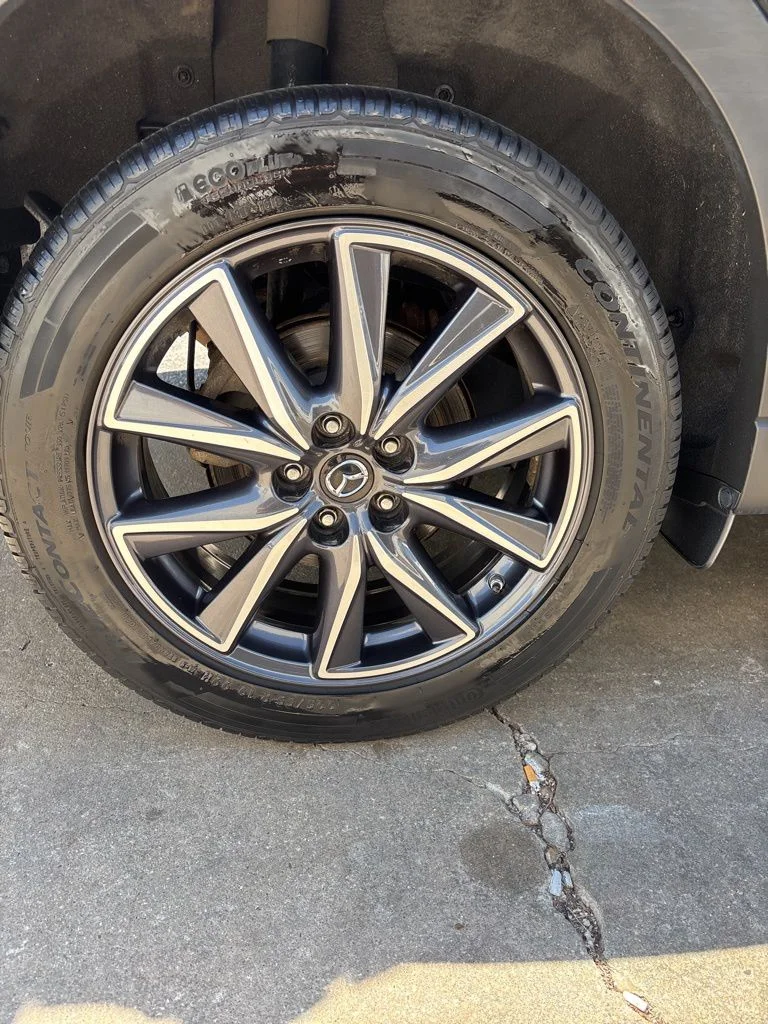 Used 2018 Black Mazda Grand Touring image 23