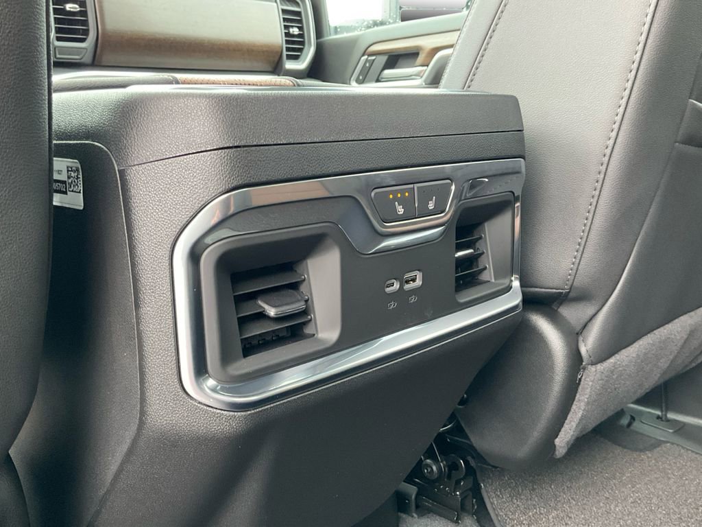 2026 Chevrolet Silverado 2500 HD High Country - Photo 29