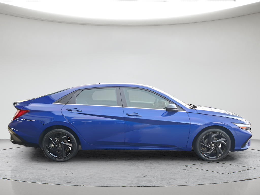 2026 Hyundai Elantra SEL - Photo 6