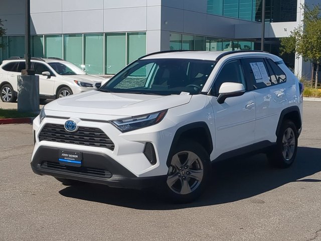 2024 Toyota RAV4 Hybrid LE