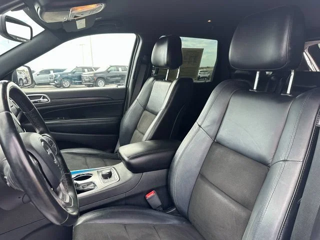 Used 2020  Jeep Altitude image 21