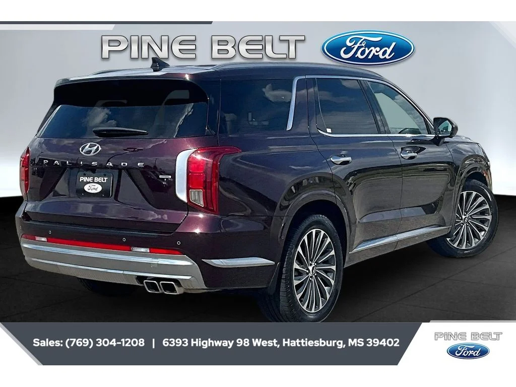 Used 2024 Sierra Burgundy Hyundai Calligraphy image 11