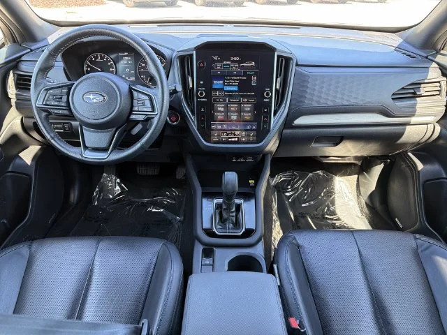 Used 2025 Beige Subaru Limited image 17